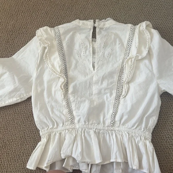 NWOT Aritzia Sunday Best White Ruffled Fancy Top small - Picture 7 of 7